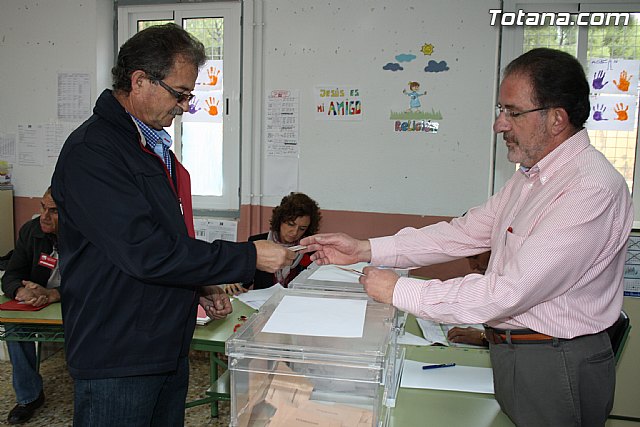 Elecciones 20n en Totana - 10