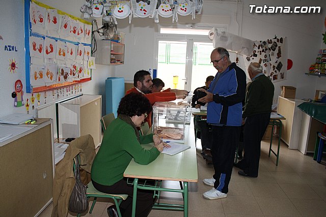 Elecciones 20n en Totana - 46