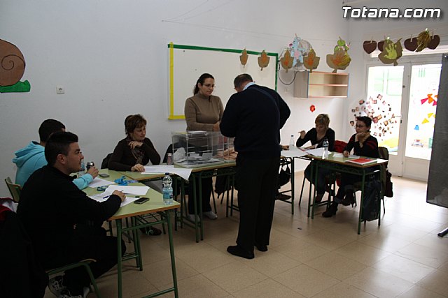 Elecciones 20n en Totana - 58