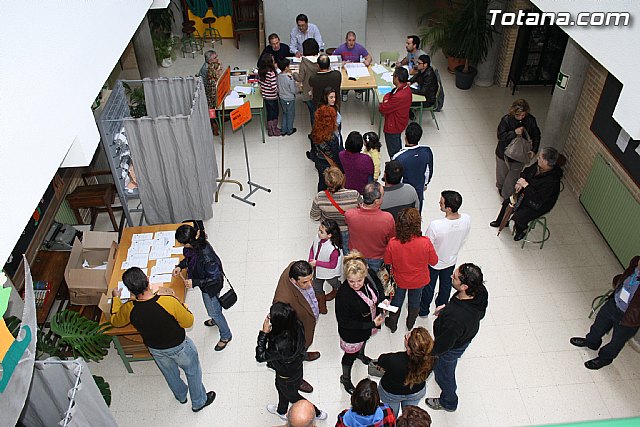 Elecciones 20n en Totana - 92
