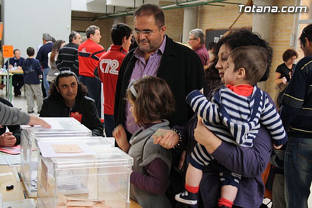 Elecciones 20n en Totana - 122