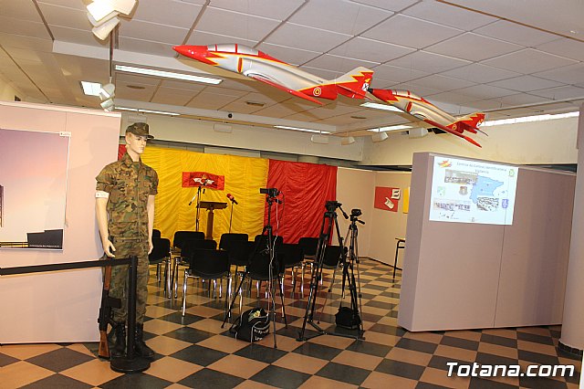 Inauguracin exposicin 25 aniversario EVA-13 - 40