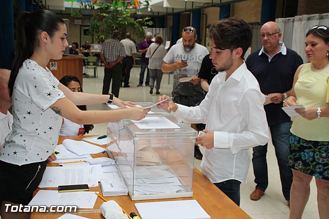 Elecciones Generales 26J en Totana. Jornada electoral - 19