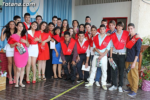 IES Juan de la Cierva y Codorniu. Graduacin 4 ESO. Promocin 2009 - 2013 - 149