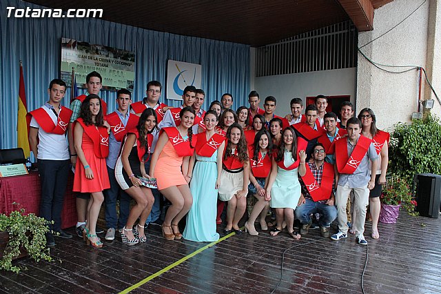 IES Juan de la Cierva y Codorniu. Graduacin 4 ESO. Promocin 2009 - 2013 - 211