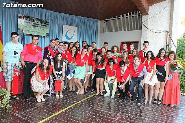 IES Juan de la Cierva y Codorniu. Graduacin 4 ESO. Promocin 2009 - 2013 - 275