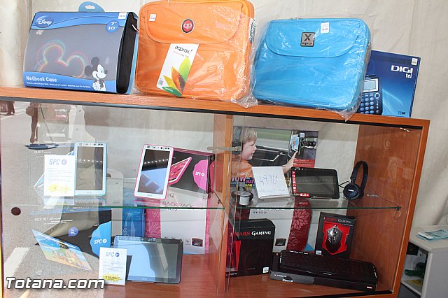 VII Feria Outlet - 157