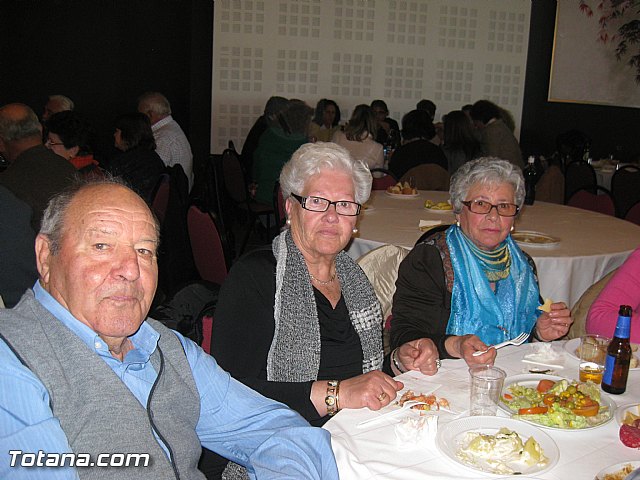 Comida a beneficio de la AECC - 65