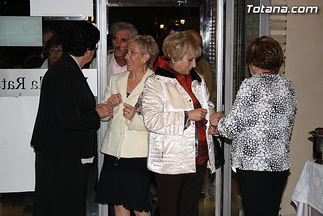 Se recaudan 6.500  en la cena contra el cncer a la que asistieron 500 personas - 13