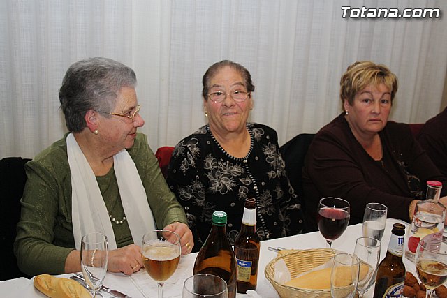 Se recaudan 6.500  en la cena contra el cncer a la que asistieron 500 personas - 36