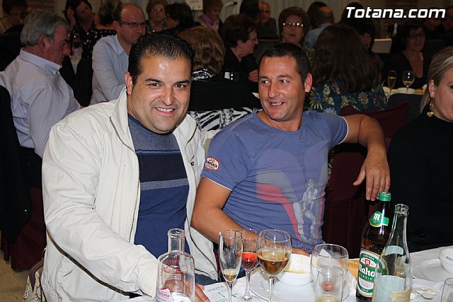 Se recaudan 6.500  en la cena contra el cncer a la que asistieron 500 personas - 83