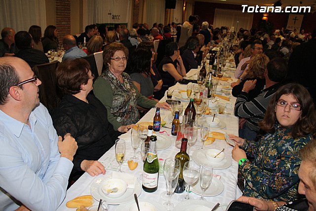 Se recaudan 6.500  en la cena contra el cncer a la que asistieron 500 personas - 85