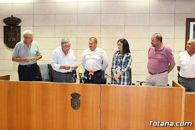 Nueva Junta Local de la Asociacin Espaola contra el Cncer (AECC) - 26