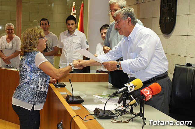 Nueva Junta Local de la Asociacin Espaola contra el Cncer (AECC) - 40