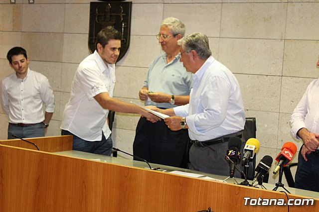 Nueva Junta Local de la Asociacin Espaola contra el Cncer (AECC) - 41