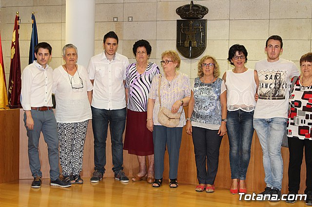 Nueva Junta Local de la Asociacin Espaola contra el Cncer (AECC) - 48