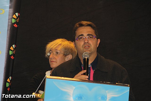 Comida solidaria a beneficio de la Asociacin de Familiares y Afectados de Lipodistrofias (AELIP) - 2013 - 84