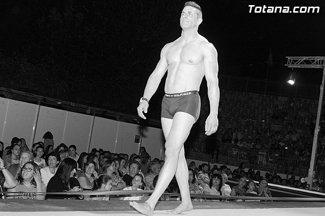 Desfile solidario de lencera y bao a beneficio de AFACMUR - 141