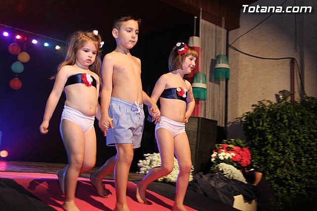 Desfile solidario de lencera y bao a beneficio de AFACMUR - 286