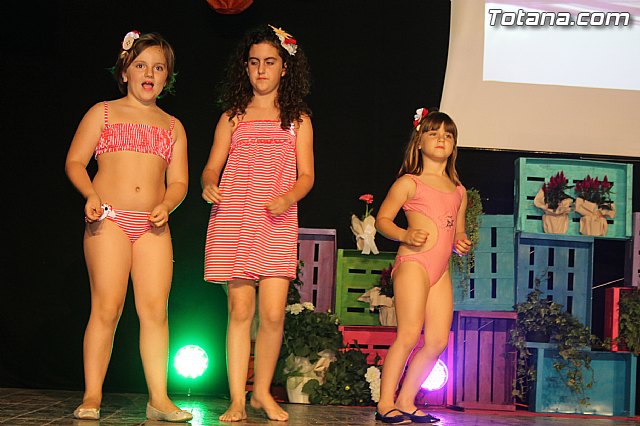 Desfile solidario de lencera y bao a beneficio de AFACMUR - 290