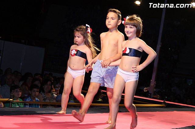 Desfile solidario de lencera y bao a beneficio de AFACMUR - 292