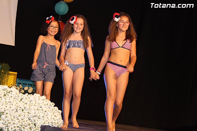 Desfile solidario de lencera y bao a beneficio de AFACMUR - 297