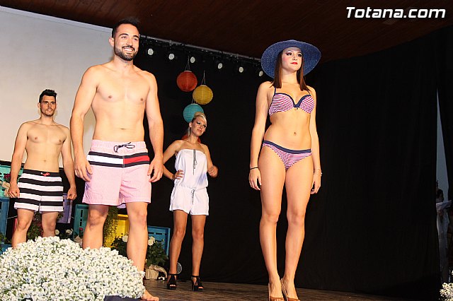 Desfile solidario de lencera y bao a beneficio de AFACMUR - 316