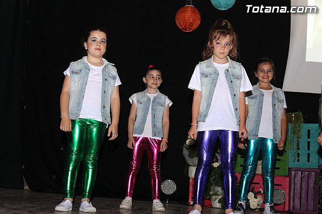 Desfile solidario de lencera y bao a beneficio de AFACMUR - 503