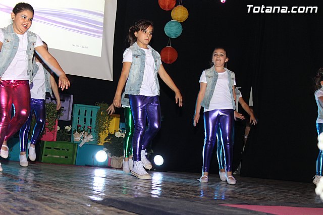 Desfile solidario de lencera y bao a beneficio de AFACMUR - 508