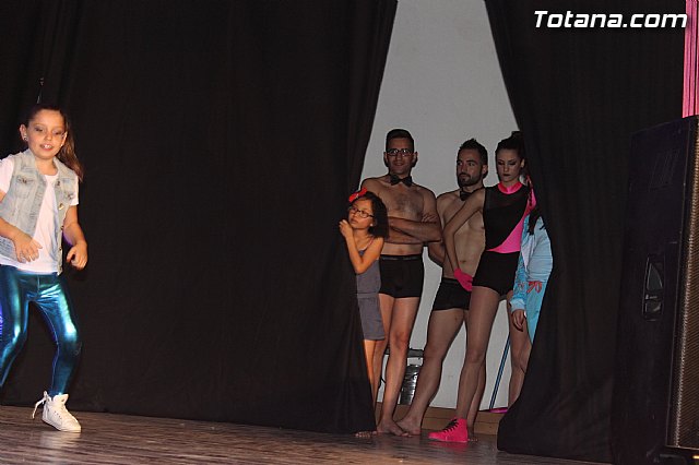 Desfile solidario de lencera y bao a beneficio de AFACMUR - 522