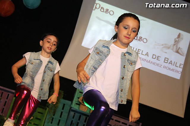 Desfile solidario de lencera y bao a beneficio de AFACMUR - 530