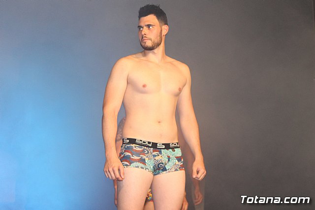 II desfile solidario a beneficio de AFACMUR - 8