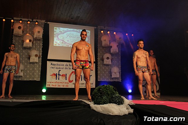 II desfile solidario a beneficio de AFACMUR - 21