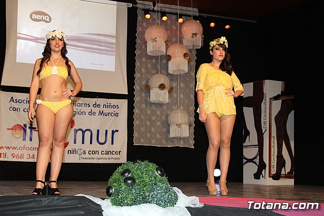 II desfile solidario a beneficio de AFACMUR - 175