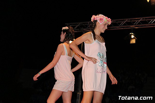 II desfile solidario a beneficio de AFACMUR - 425