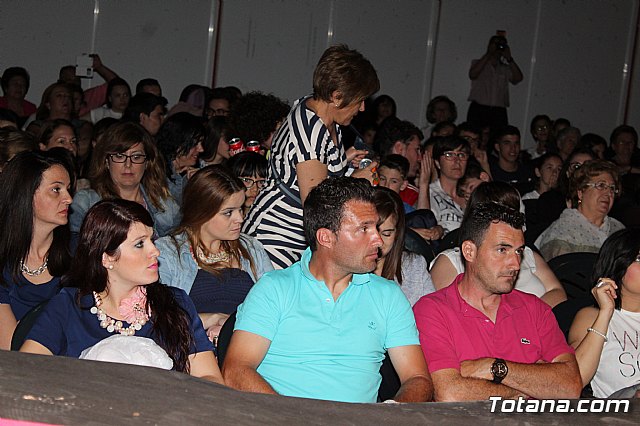 II desfile solidario a beneficio de AFACMUR - 462