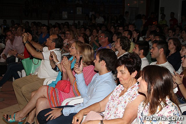 Desfile solidario de lencera y bao AFACMUR 2017 - 10