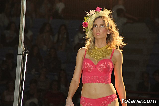 Desfile solidario de lencera y bao AFACMUR 2017 - 213