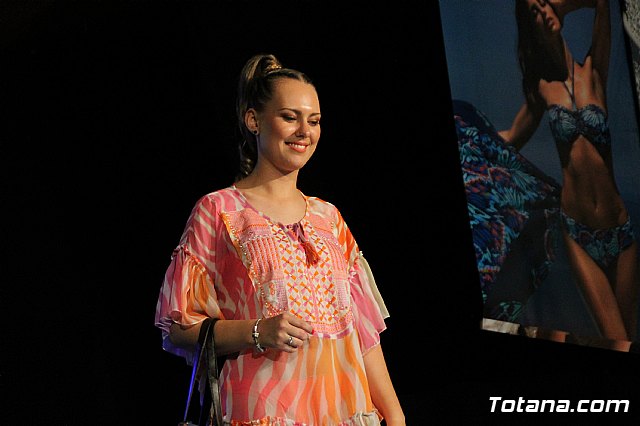 Desfile solidario de lencera y bao AFACMUR 2017 - 474