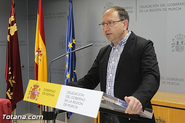 Se otorga la Orden del Mrito Civil, a ttulo pstumo, a 