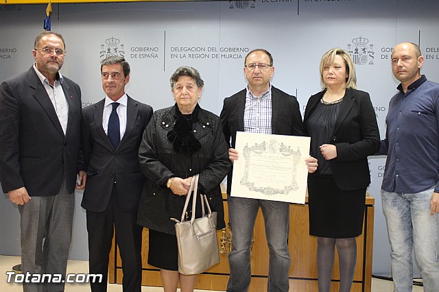 Se otorga la Orden del Mrito Civil, a ttulo pstumo, a 