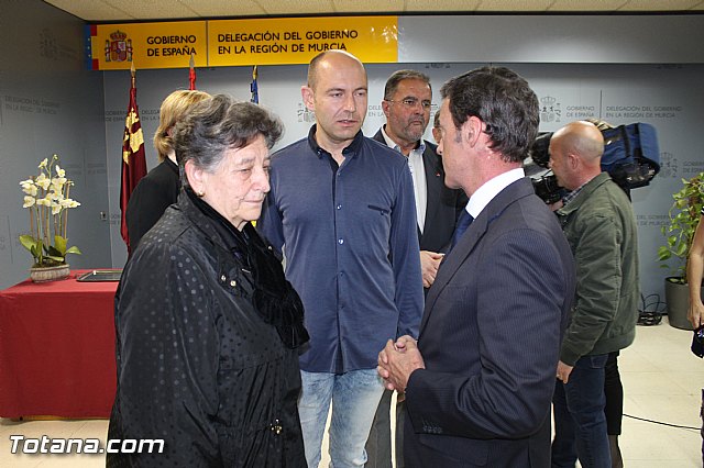 Se otorga la Orden del Mrito Civil, a ttulo pstumo, a 