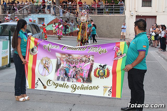 Desfile de baile. Fiestas en honor a la Virgen de la Urkupia (Bolivia) - 13