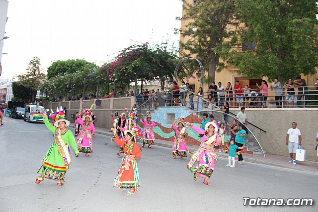 Desfile de baile. Fiestas en honor a la Virgen de la Urkupia (Bolivia) - 15