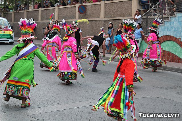 Desfile de baile. Fiestas en honor a la Virgen de la Urkupia (Bolivia) - 16
