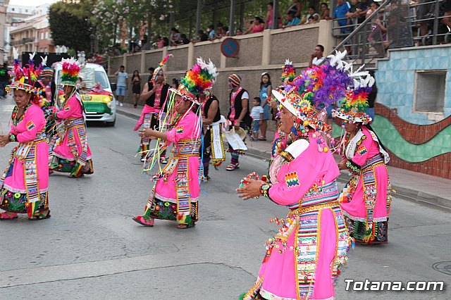 Desfile de baile. Fiestas en honor a la Virgen de la Urkupia (Bolivia) - 18