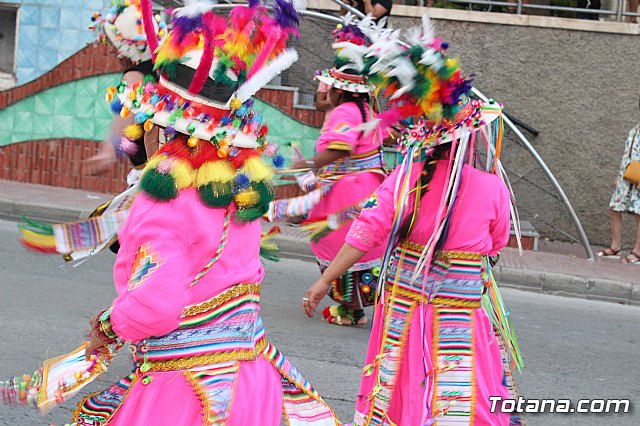Desfile de baile. Fiestas en honor a la Virgen de la Urkupia (Bolivia) - 19