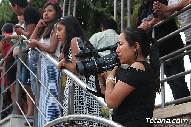 Desfile de baile. Fiestas en honor a la Virgen de la Urkupia (Bolivia) - 29