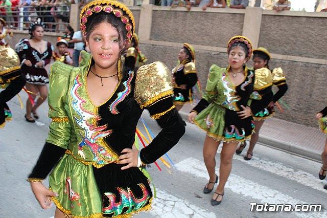 Desfile de baile. Fiestas en honor a la Virgen de la Urkupia (Bolivia) - 41