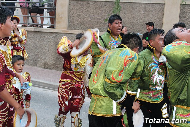 Desfile de baile. Fiestas en honor a la Virgen de la Urkupia (Bolivia) - 48